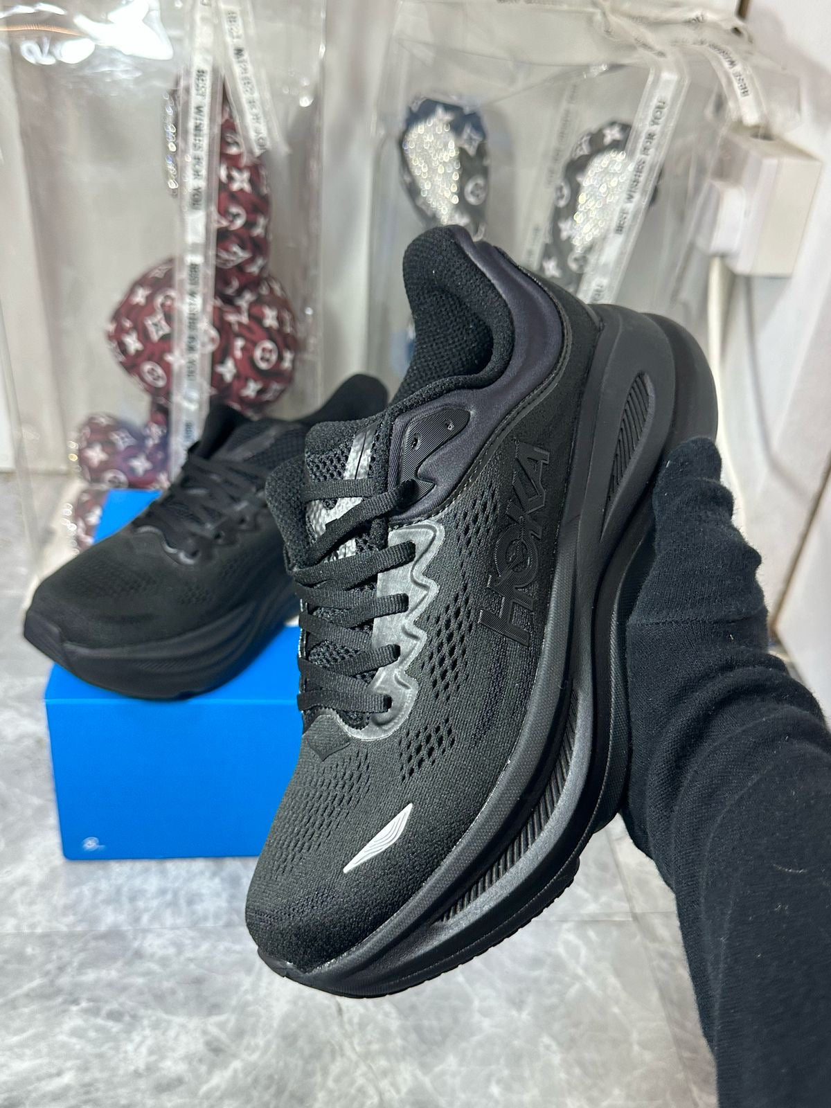 Hoka Bondi 9 - black