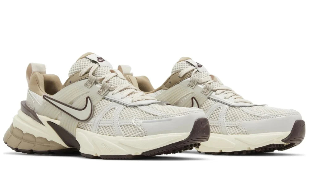 Nike V2K Run - Light Orewood Brown