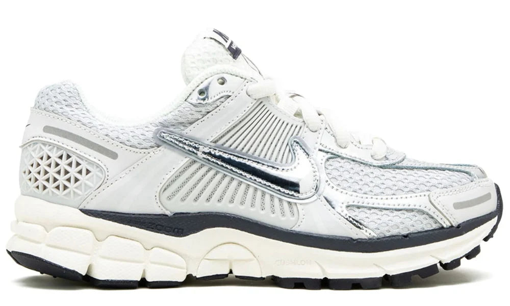 Nike Air Zoom Vomero 5 - Photon Dust Metallic Silver