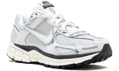 Nike Air Zoom Vomero 5 - Photon Dust Metallic Silver