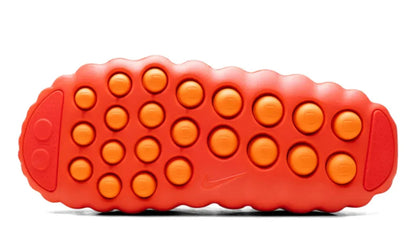 Nike Mind 001 - Solar Red