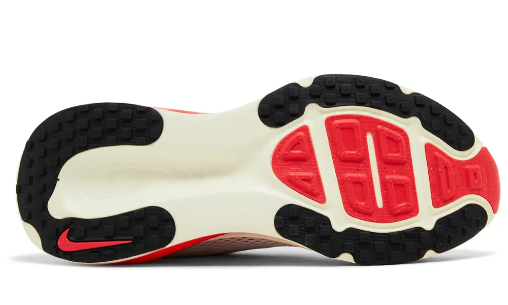 Nike Vomero 18 - Platinum Tint Siren Red