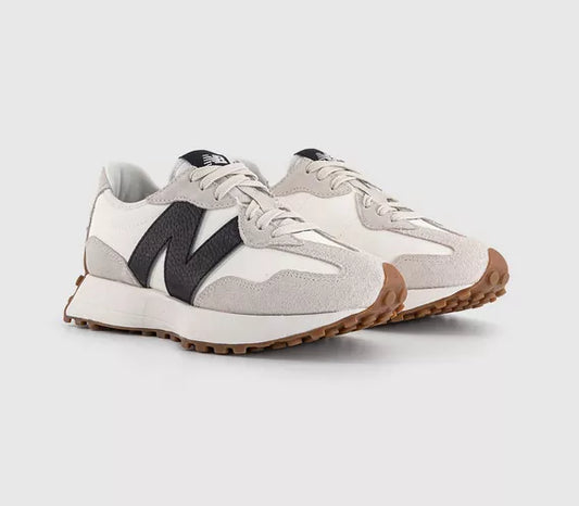 New Balance  - Grey Black