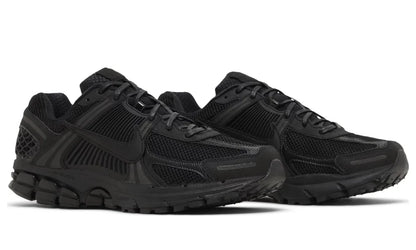 Nike Air Zoom Vomero 5 - Triple Black