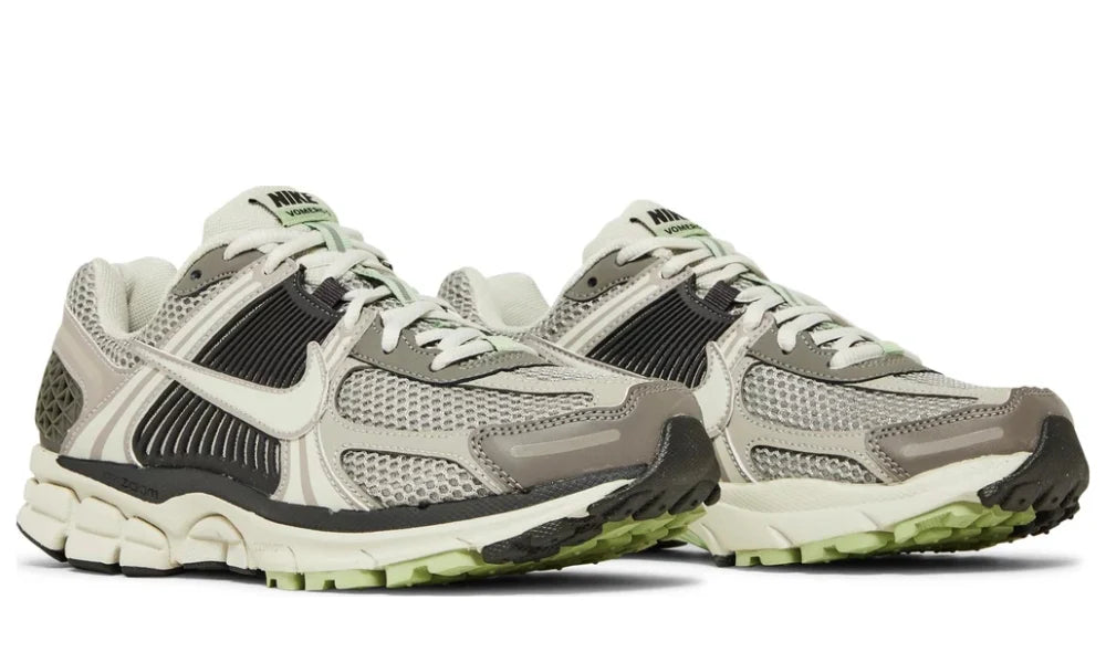 Nike Air Zoom Vomero 5 - Cobblestone