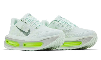 Nike Vomero Premium - Barely Volt