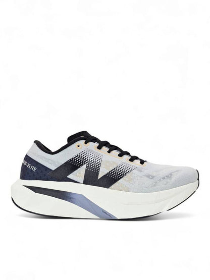 New Balance FuelCell SuperComp Elite v4 - white black