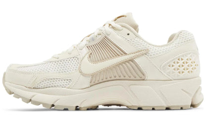 Nike Air Zoom Vomero 5 - Sail Light Orewood Brown