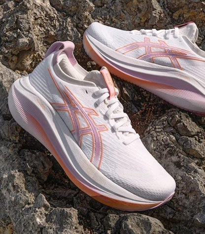 Asics Women’s Gel Nimbus 27 - white and light ube