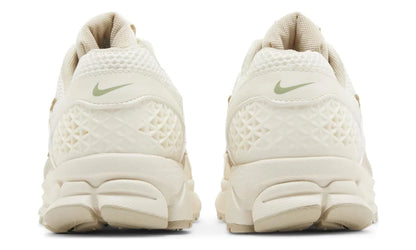 Nike Air Zoom Vomero 5 - Sail Light Orewood Brown