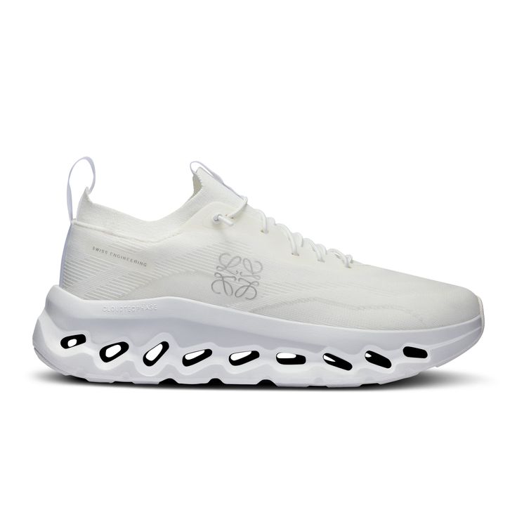 Cloudtilt x Loewe - All White