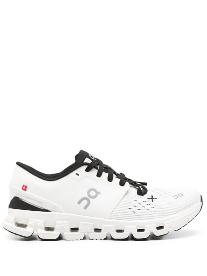 Cloud X 4 - Black/ White