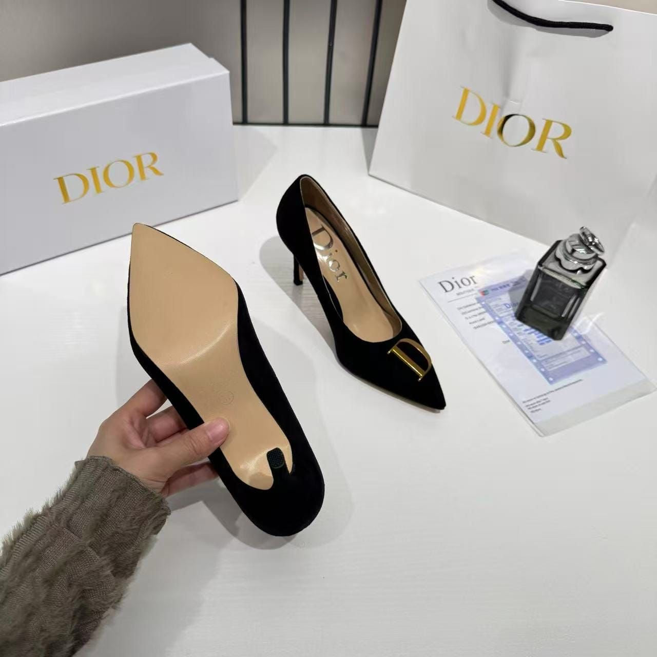 CD Pointed - Black
