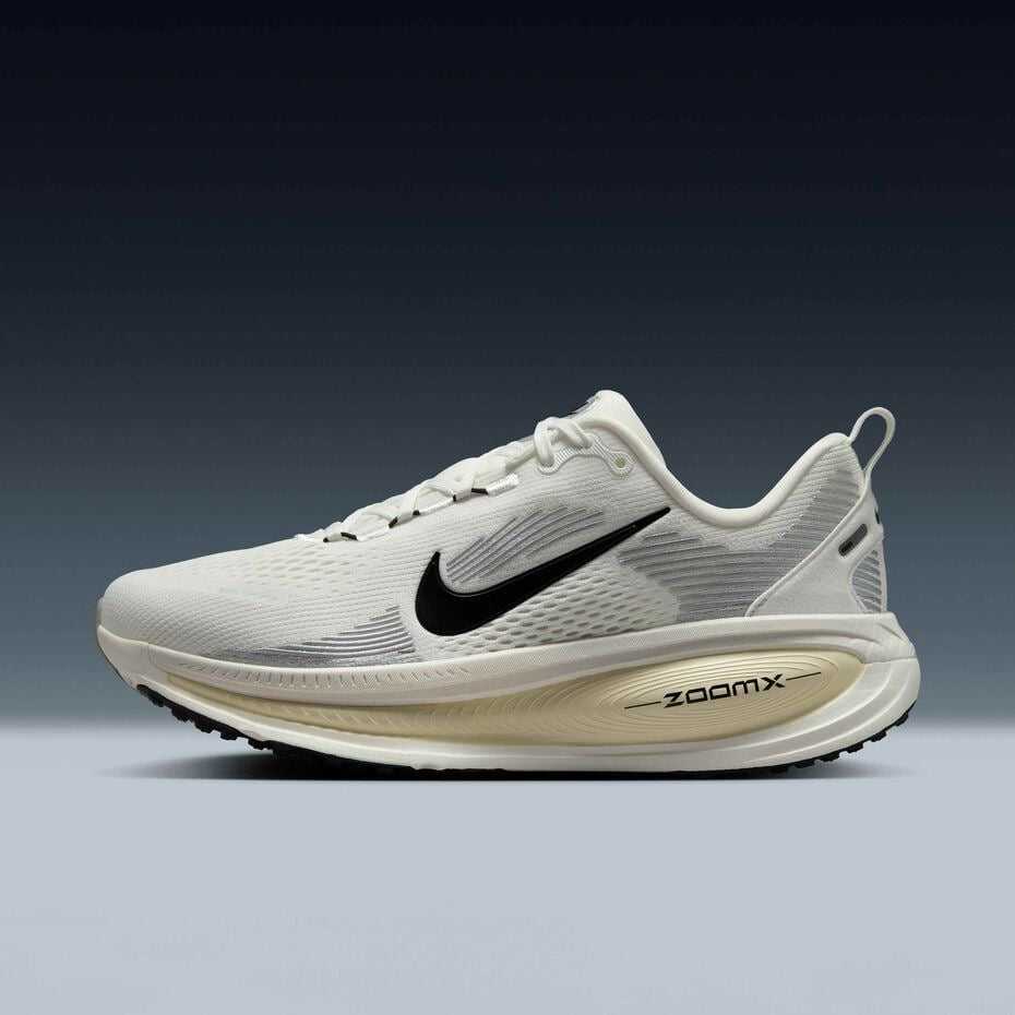 Nike Vomero 18 - Summit White and Coconut Milk