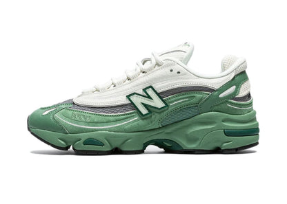 New Balance 1000 - Green White
