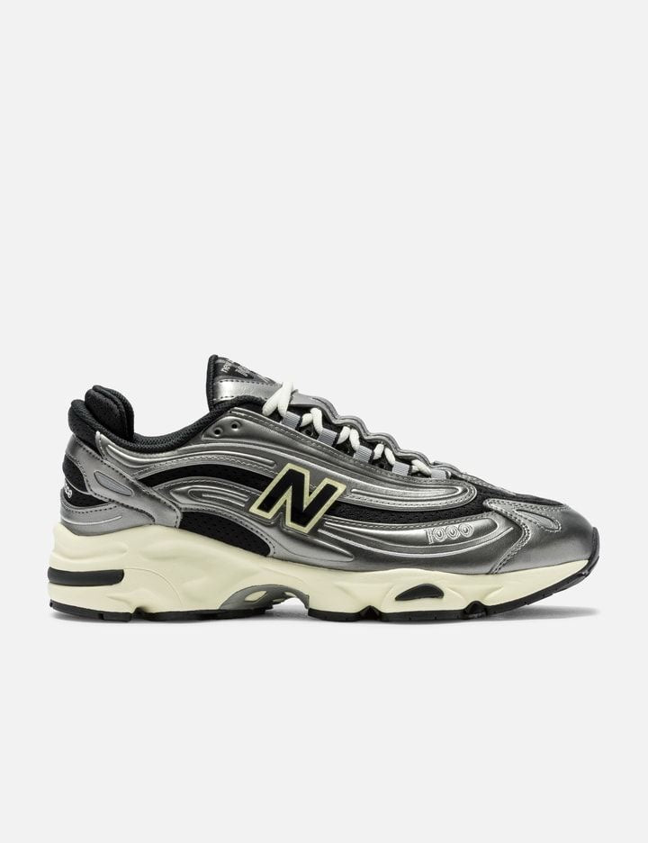 New Balance 1000 - Metallic Black