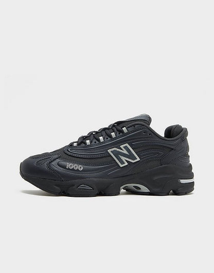 New Balance 1000 - Full Black
