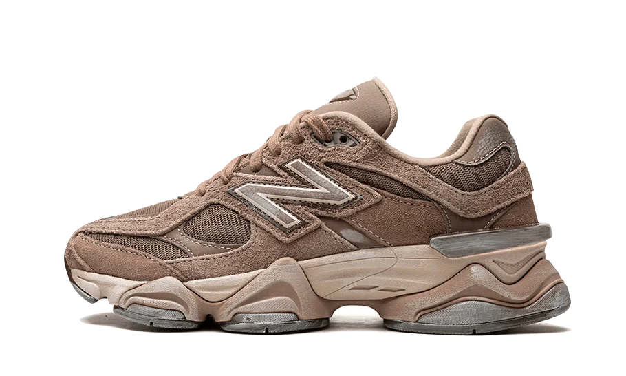 New Balance 9060- Mushroom