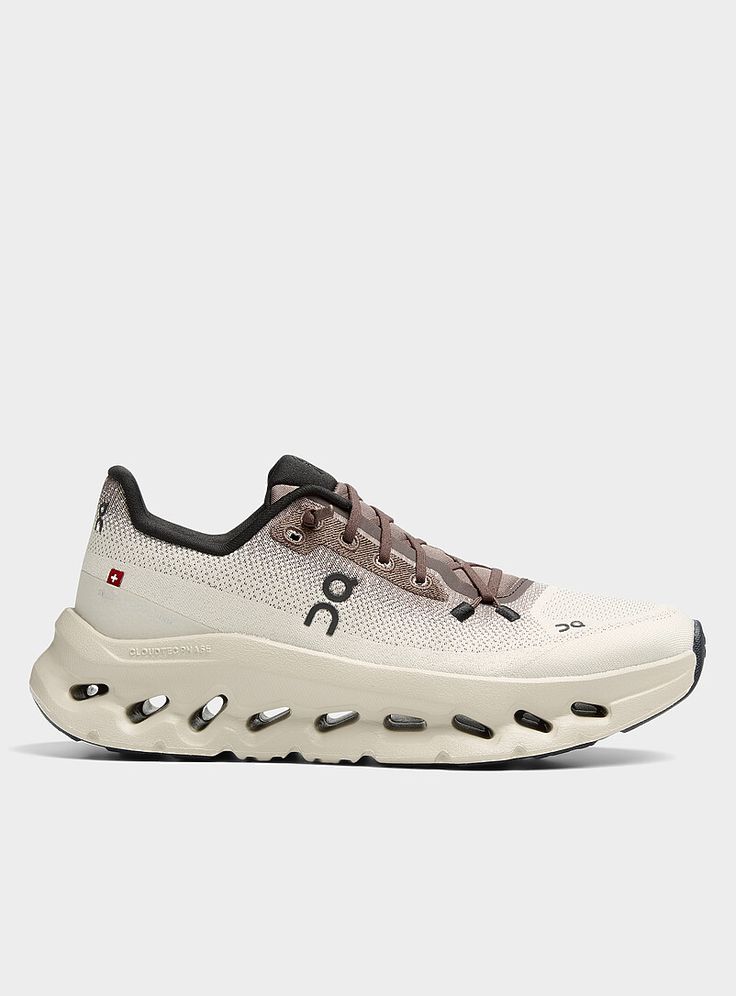 Cloudtilt Trainers - Clove / Sand
