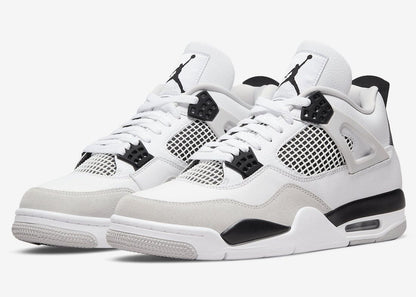 Air Jordan 4 Retro - White / Black